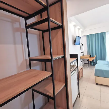 Artemis Фалираки