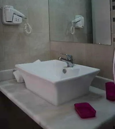 Artemis Lägenhetshotell 3*