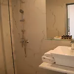 Artemis Aparthotel 3*