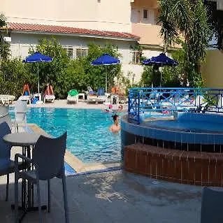 Lejlighedshotel Artemis 3*